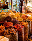 Verschillende exotische kruiden in de Souks in Marrakech